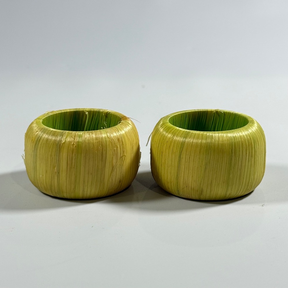 VTG Raffia Napkin Rings Set of 2 Yellow Green OS Excellent Boho Coastal Decor